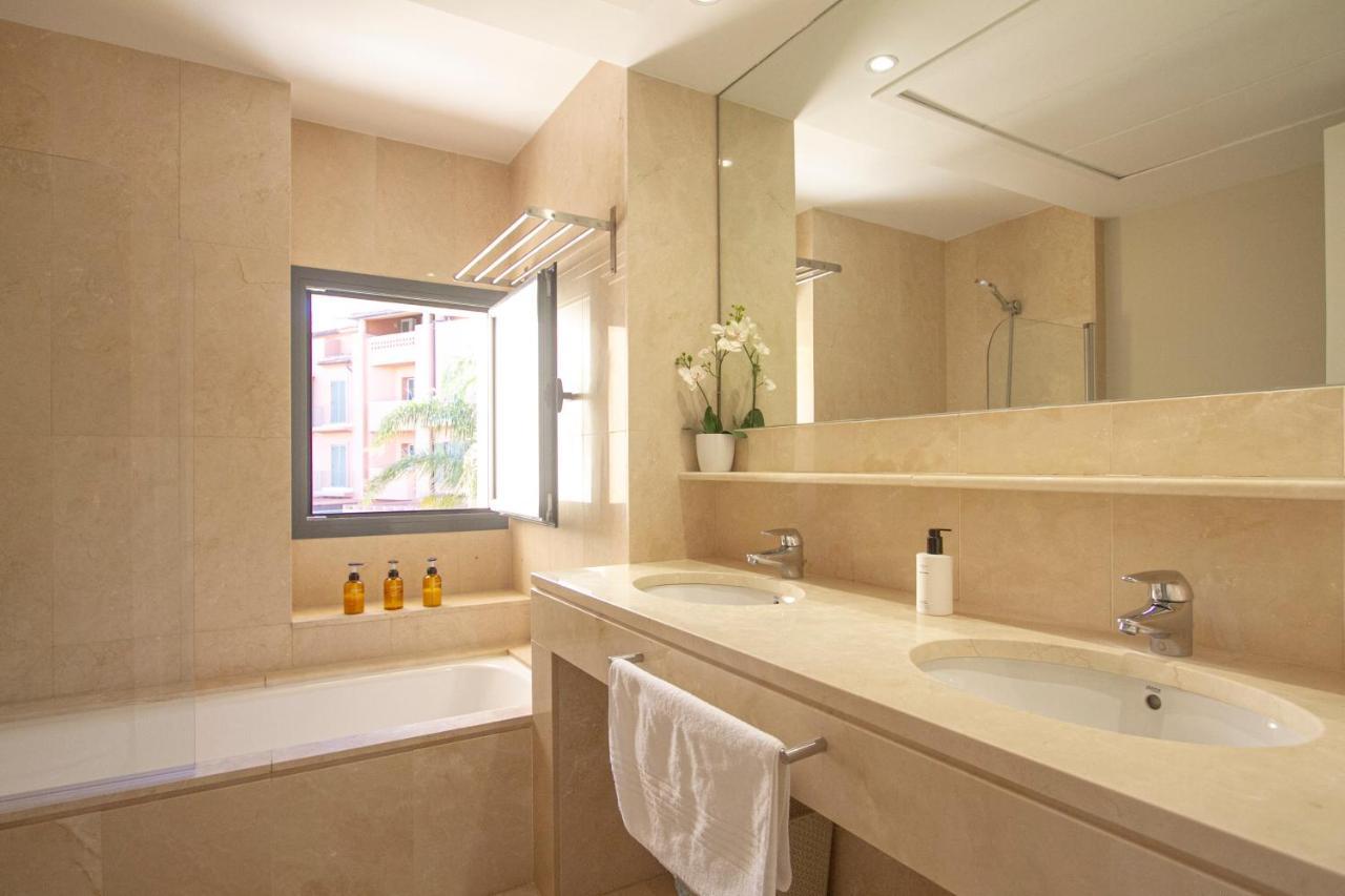 Sotogrande Alboaire- Waterfront Luxury 4 Bedroom Apt In The Marina Of Sotogrande Exteriér fotografie