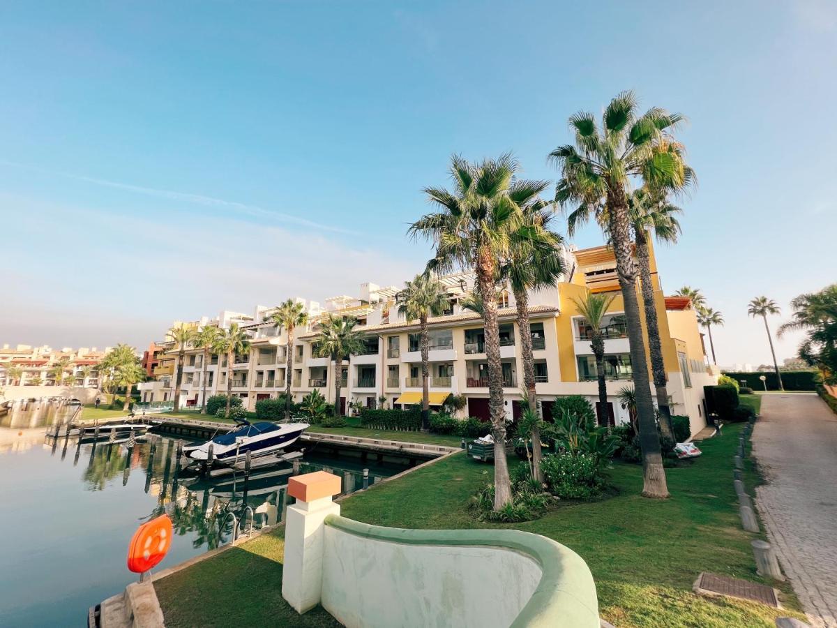 Sotogrande Alboaire- Waterfront Luxury 4 Bedroom Apt In The Marina Of Sotogrande Exteriér fotografie